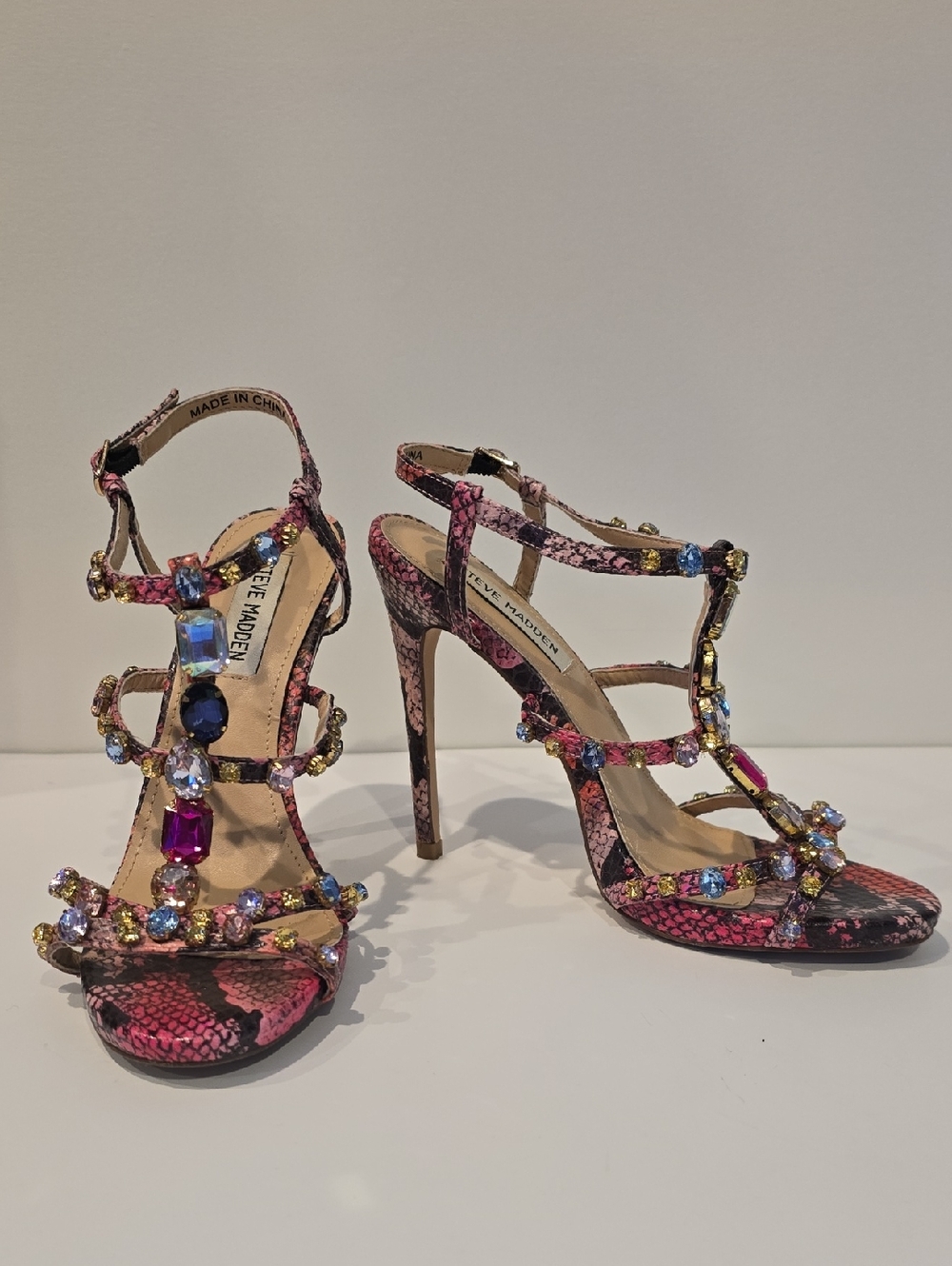 Steve Madden Majestyc Women's Pink Snake-print Jeweled Heeled Sandals Size 7